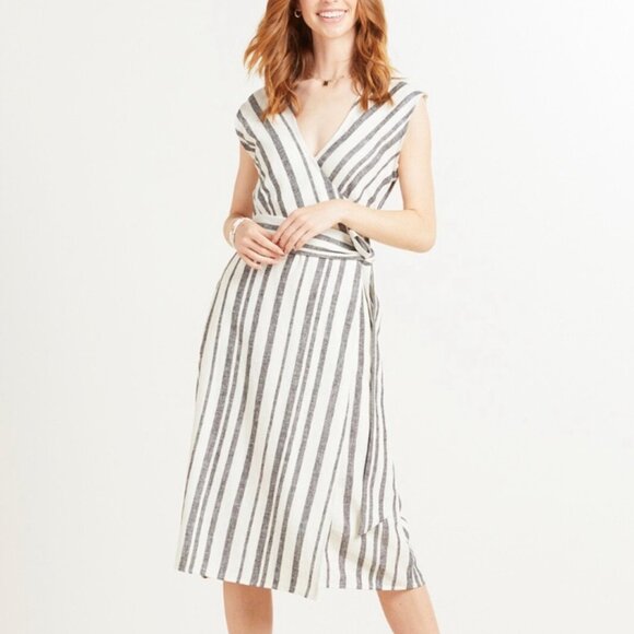 Evereve Clara Wrap Dress Linen Womens Sz S Black White Classic Resort Beach - Picture 1 of 9